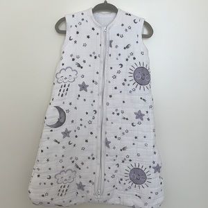 Muslin Skye Wearable Blanket, Small